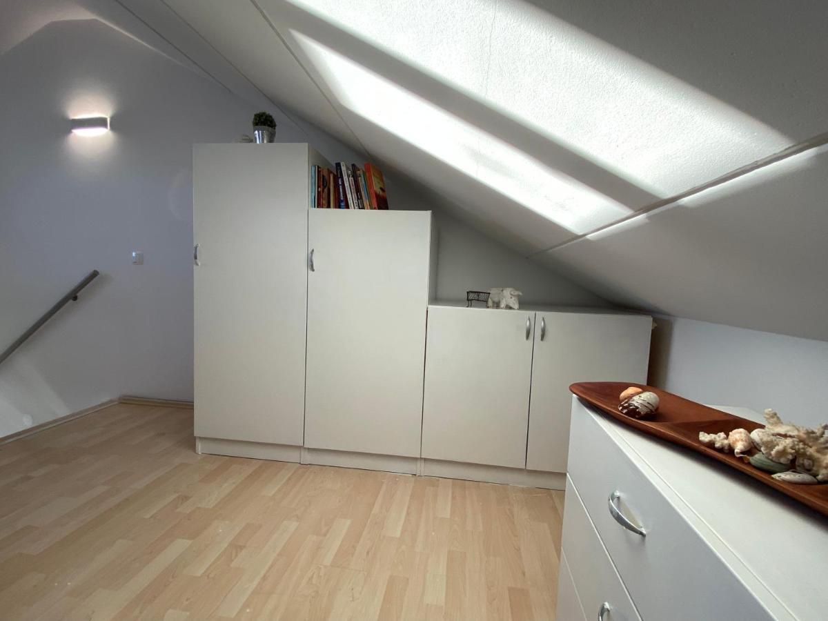Tanis Ocean Loft Apartamento Martinšćica Exterior foto